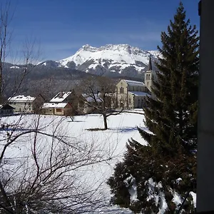 https://hotel-arcalod-jarsy-rhone-alps.hotels-rhonealpes.com